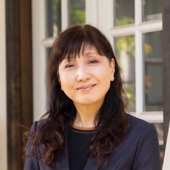 代表理事 横山マリコ